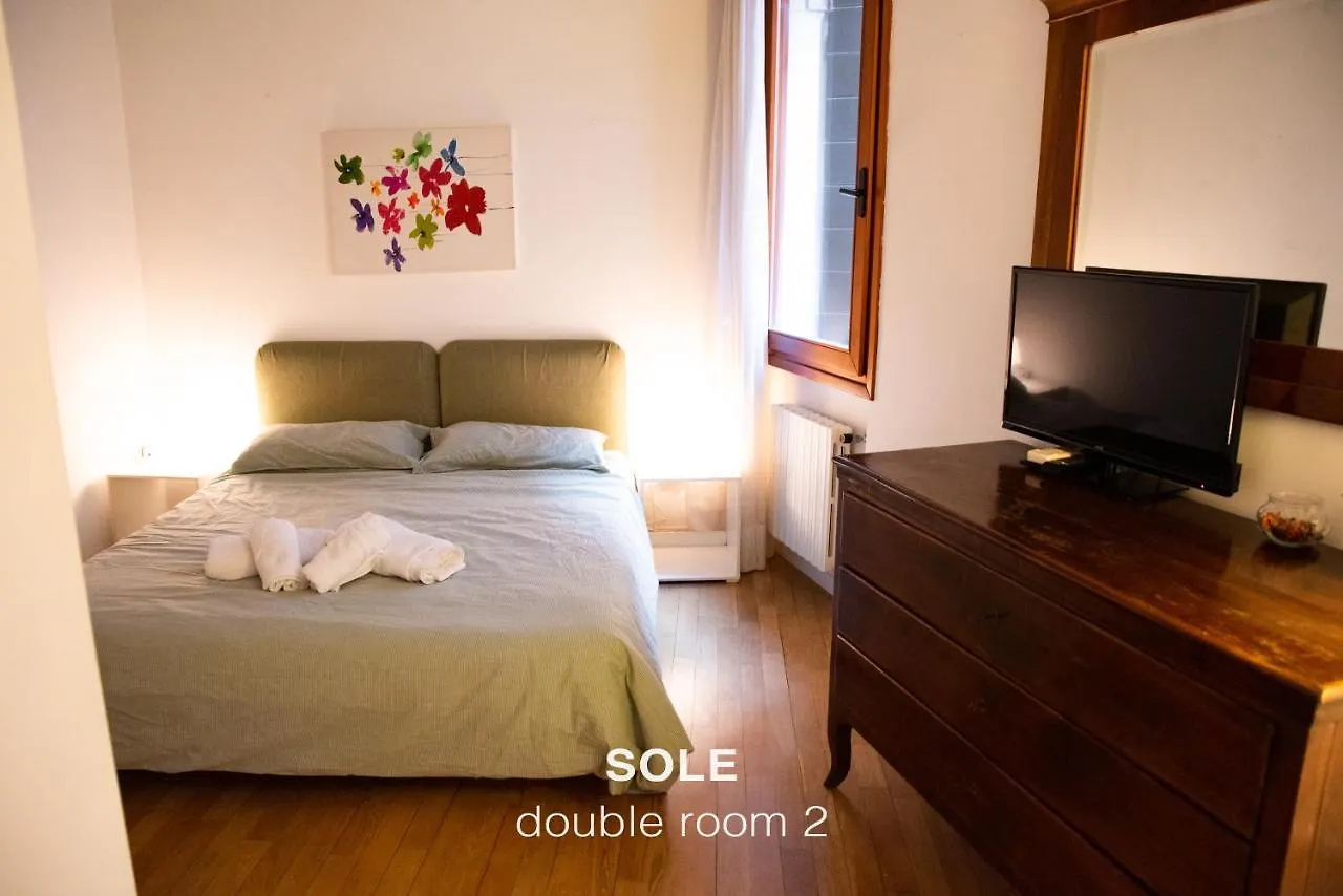 Sole & Luna Apartments Venise